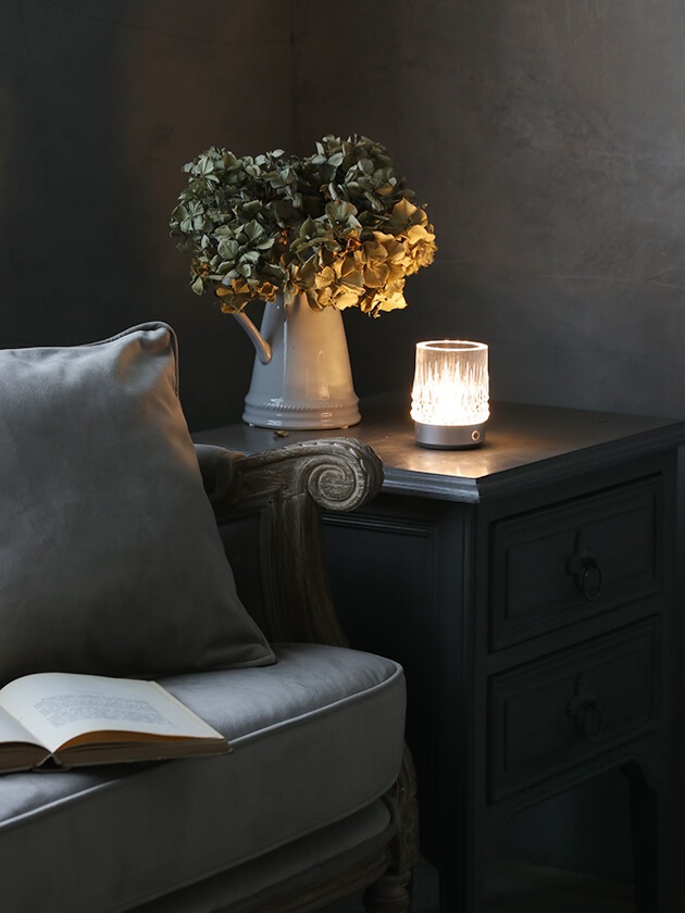 Nordic LED �ơ��֥����DIAMOND���åƥ��󥰥��饹(���ż�)