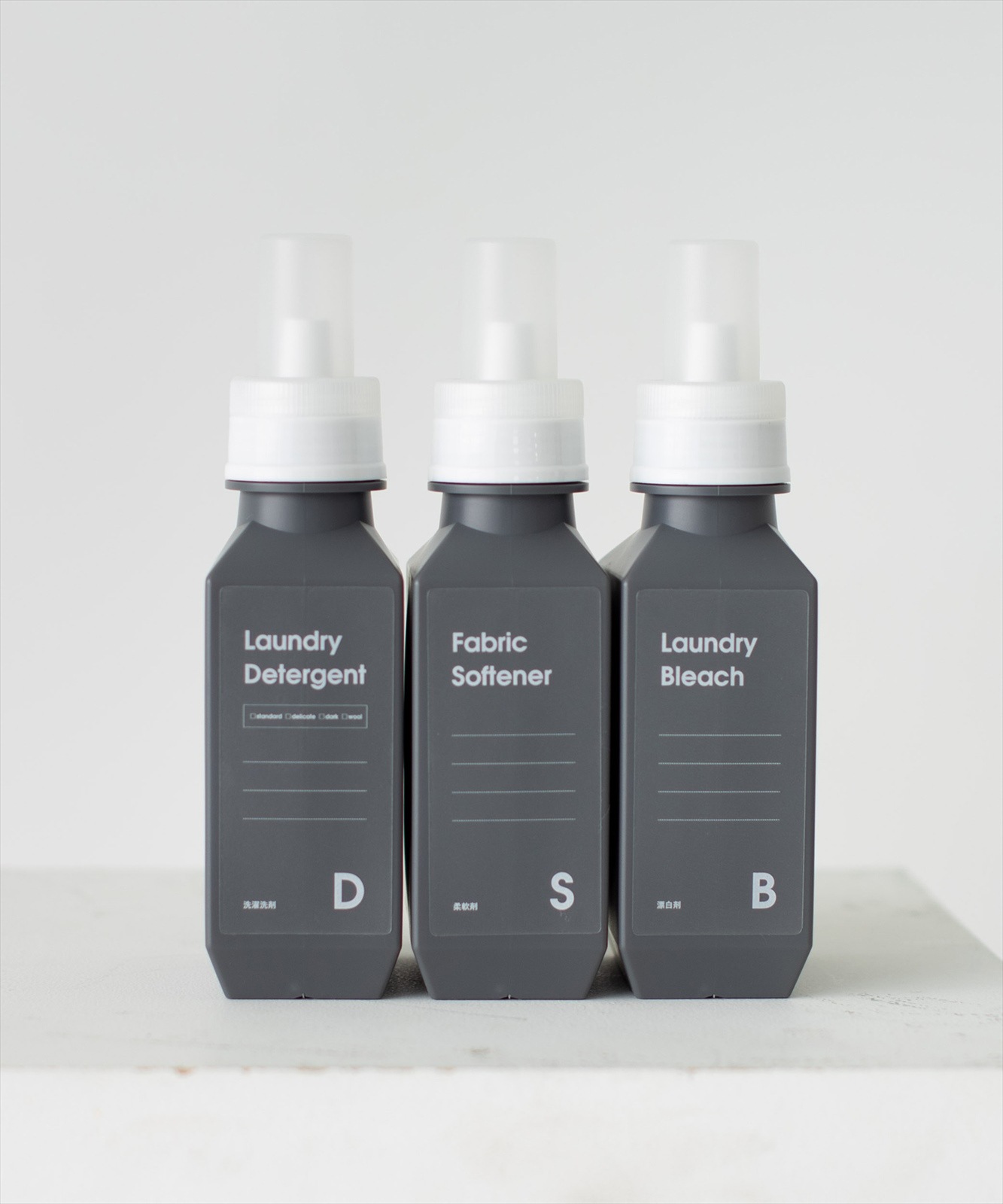 b2c ランドリーボトル M （ホワイト） #SALE | 洗濯用品,ランドリー