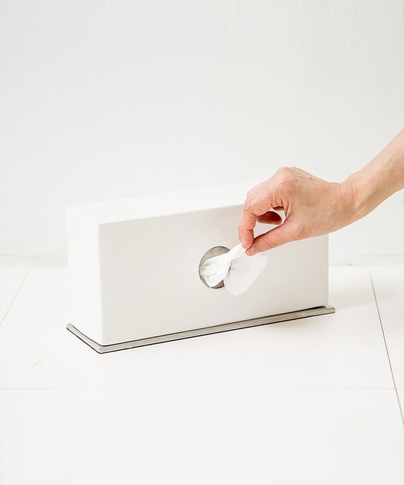 b2c セラミック ティッシュスタンド（ホワイト） #SALE | バス・洗面