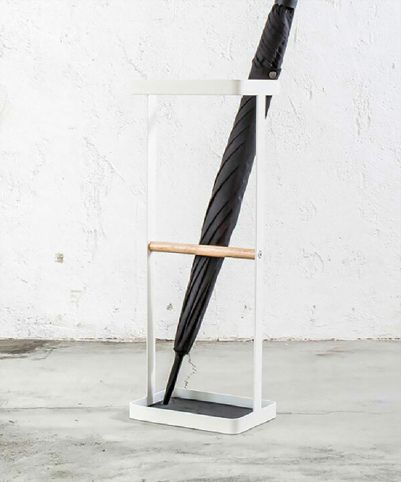 新品　b2c アンブレラスタンド ウッドタイプ　傘立て b2c アンブレラスタンド ウッドバー（ホワイト×ラバーウッド） #SALE