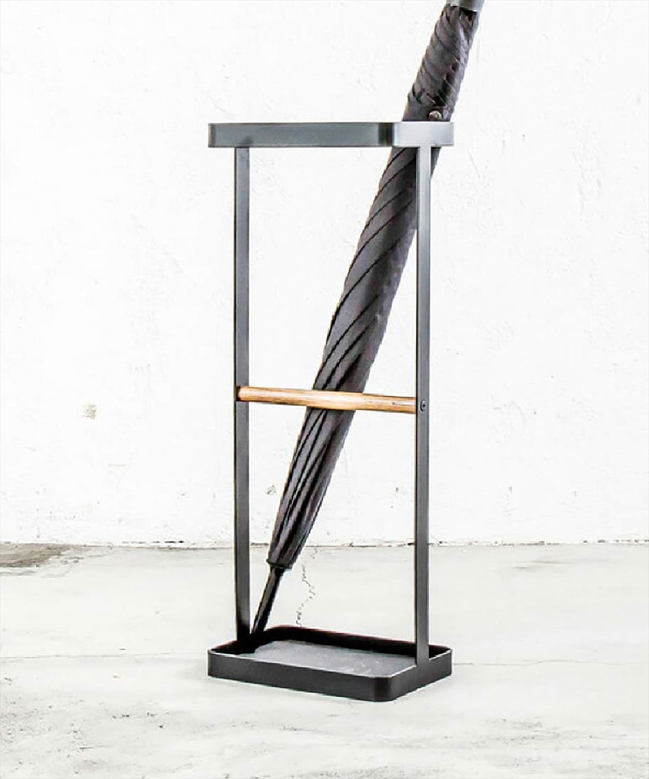 b2c アンブレラスタンド ウッドバー（ホワイト×ラバーウッド） #SALE