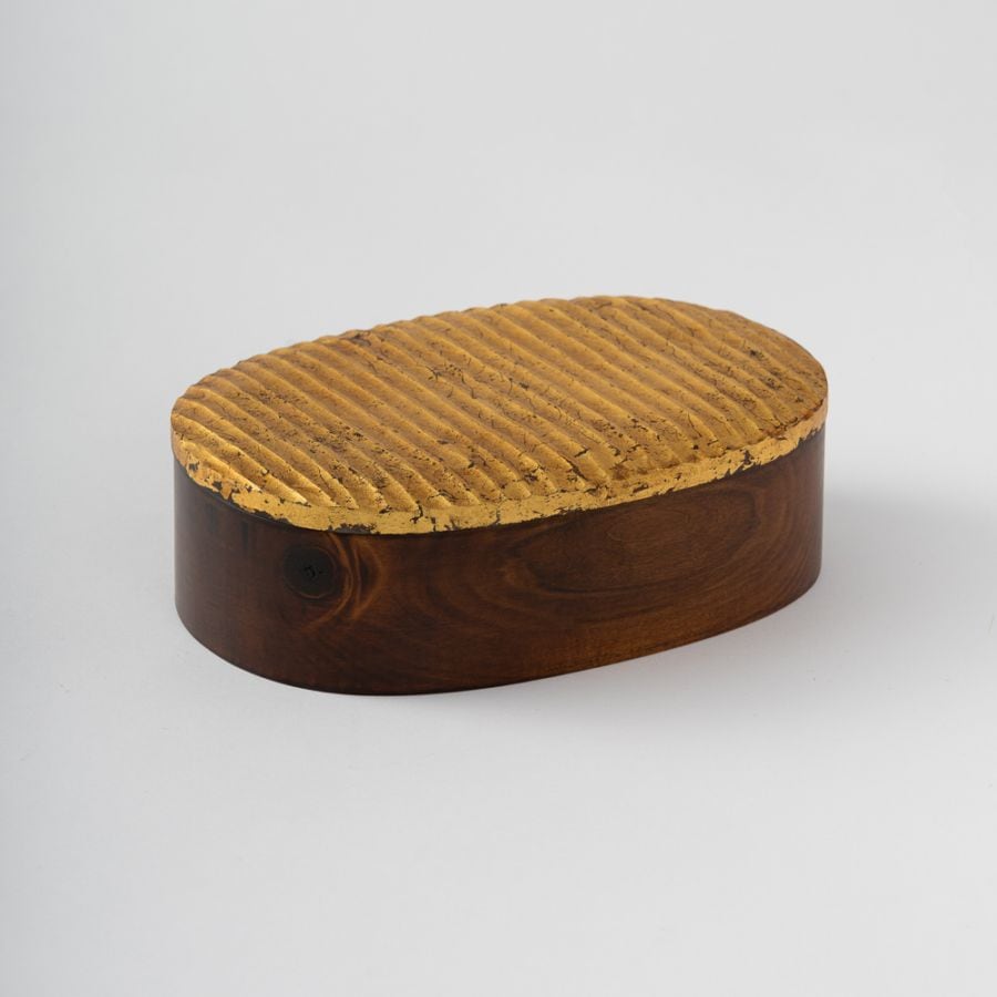 栃の弁当箱（蓋金箔）