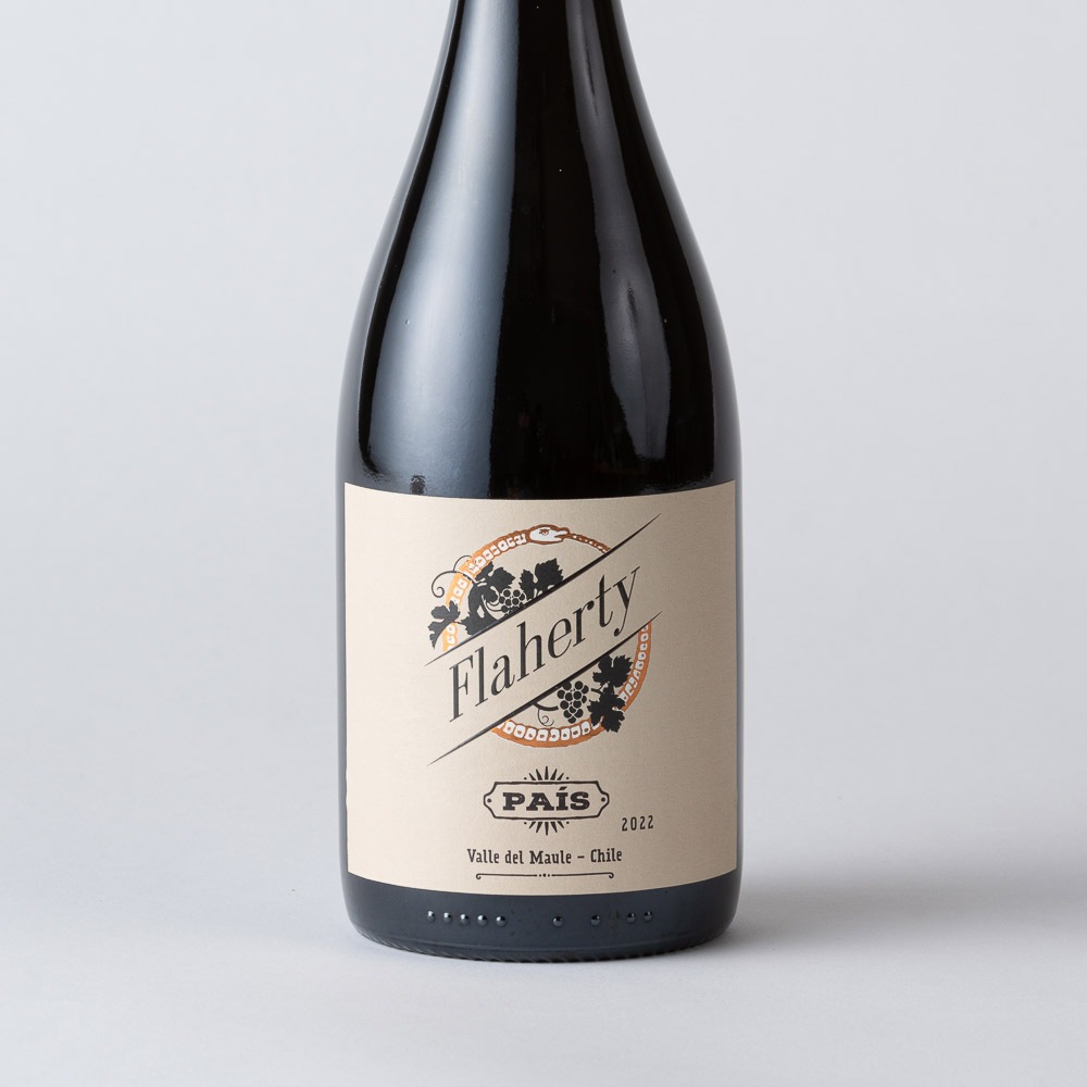 チリ産【赤】(16ヶ月熟成) 　<p>パイス 2022</p>