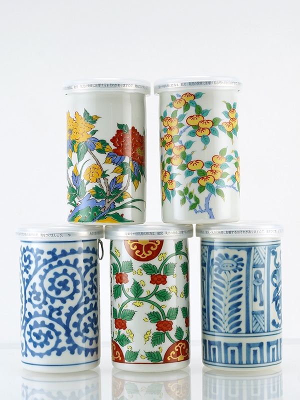 古伊万里 カップ酒 NOMANNE 【赤】 《牡丹唐草》 BOTAN-KARAKUSA 180ml