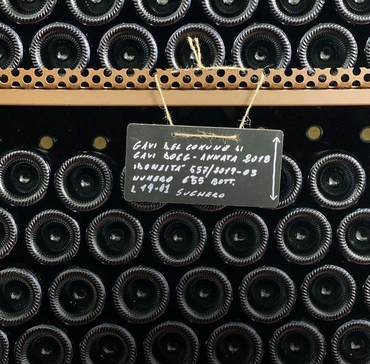 送料200円■bx588■▼GAVI DI GAVI カシミヤ 長袖ハイネックセーター 11(L相当) 26780円相当【シンオク】【クリックポスト発送】 6本〜送料無料ハーフボトル ガヴィ デル コムーネ ディ