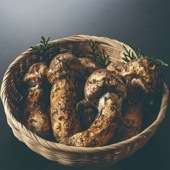 【ご好評につき販売終了】<br>庄原産 松茸〈天然〉<br>約200ｇ<br>※予約販売