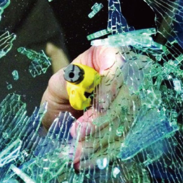 ResQMe レスキューミー(シートベルト切断&ウィンドウパンチャー)