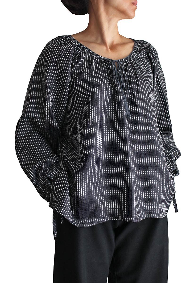 �ɤ������ꥷ�륯�Υ���å��֥饦����BCA-004��