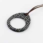 ペンダントルーペｅｇＡ　ブラックラデン　ギフト最適品