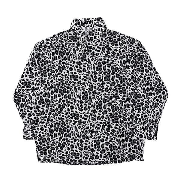 今期トレンドのヒョウ柄シャツ コーデが一気にお洒落になる