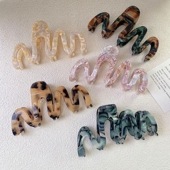 ウェーブラインバンスクリップ なみなみデザイン ヘアクリップ 大きめ かわいい マーブル模様 髪飾り ヘア クリップ おしゃれ レディース ヘアアクセサリー|ファッション小物|レディースファッション