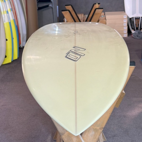 中古】ON SURFBOARD FQD 6'8 52L ショートボード クワッド スワロー