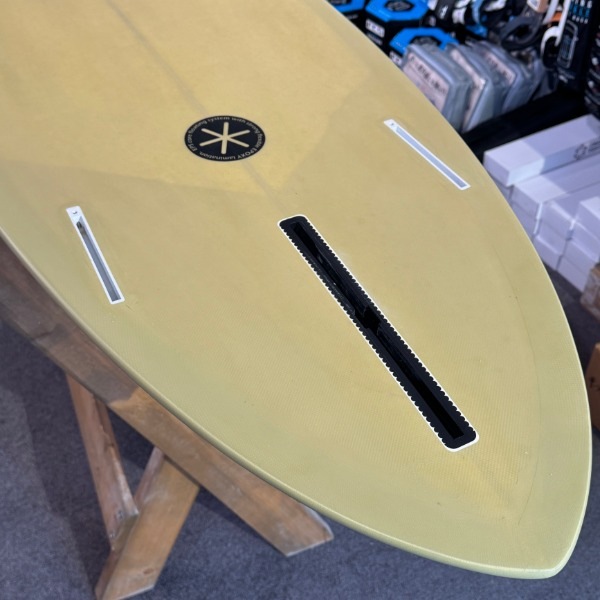 中古】ESSENCE エッセンス MID LENGTH ミッドレングス 7'3 EPS FUTURES