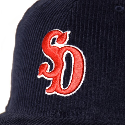 NEW ERA �� SD 59Fifty Corduroy Logo Cap