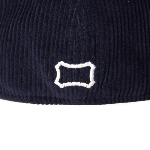 NEW ERA �� SD 59Fifty Corduroy Logo Cap