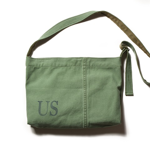 HAND LIGHT US Military Musette Bag
