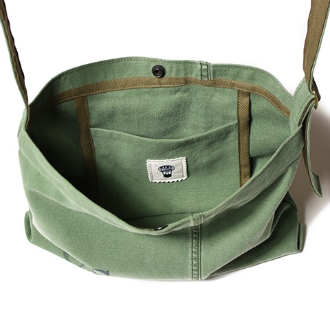 HAND LIGHT US Military Musette Bag
