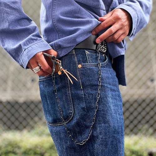 Button Works Black Line 30's Chain