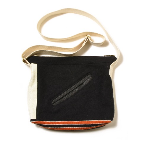 Hand Light Lettered Musette Bag No.1