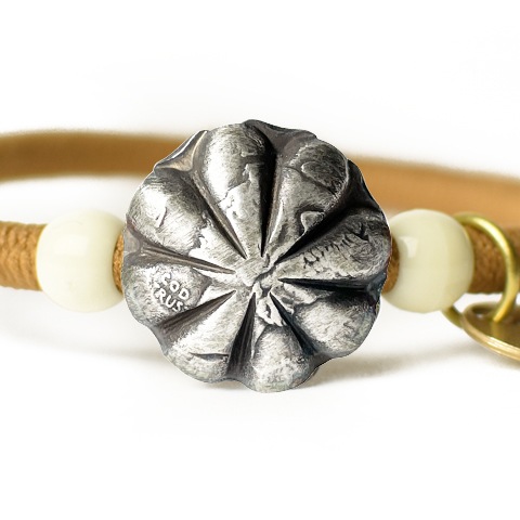 Button Works New Mercury Dime Concho Gum