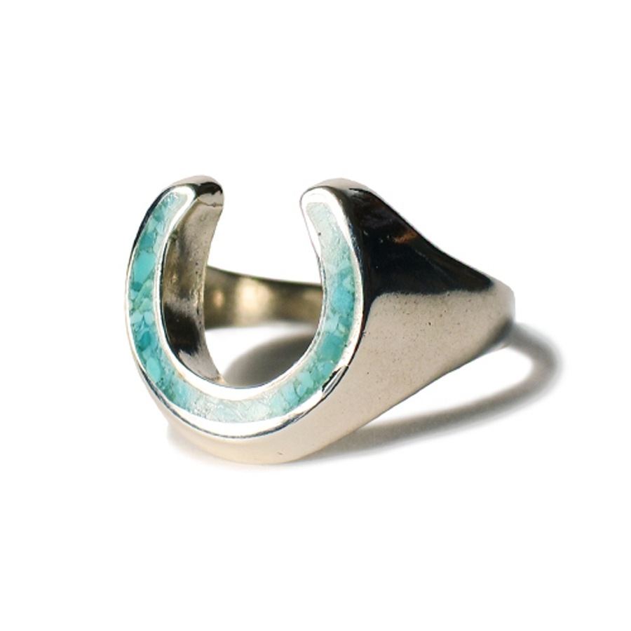 CALIFOLKS Horseshoe Inlay Ring