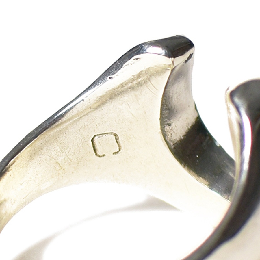 CALIFOLKS Horseshoe Inlay Ring