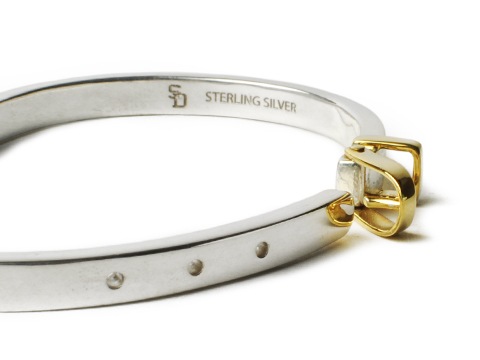 SD Buckle Design Bracelet