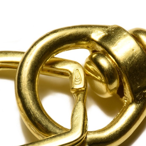 Button Works Swivel Horse Shoe