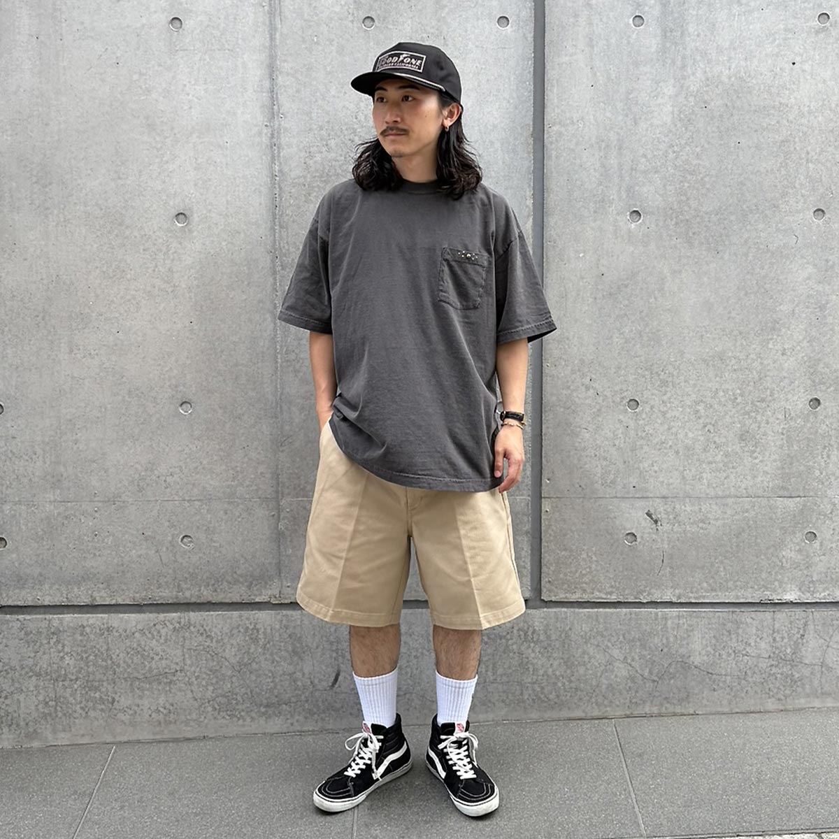 HTC / SD #B Studs Pocket T