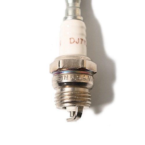 Button Works 70's Vintage Champion Spark Plug Key Fob DJ7Y STANDARD