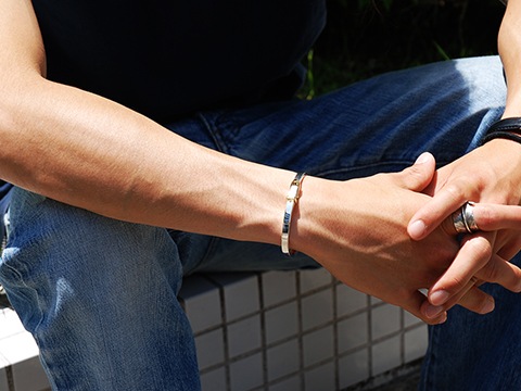 SD Buckle Design Bracelet