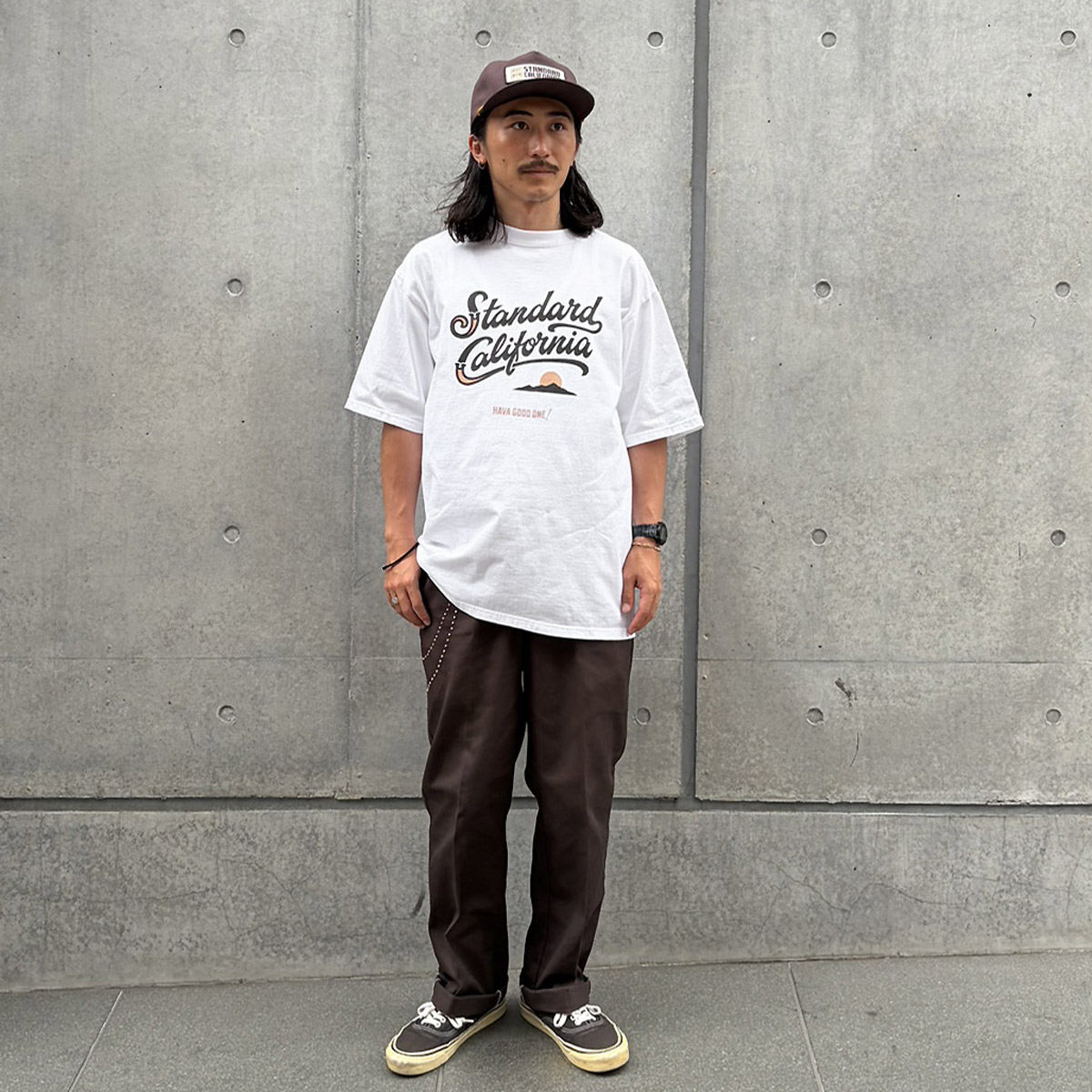 SD Heavyweight Modern Twist Signs Logo2 T