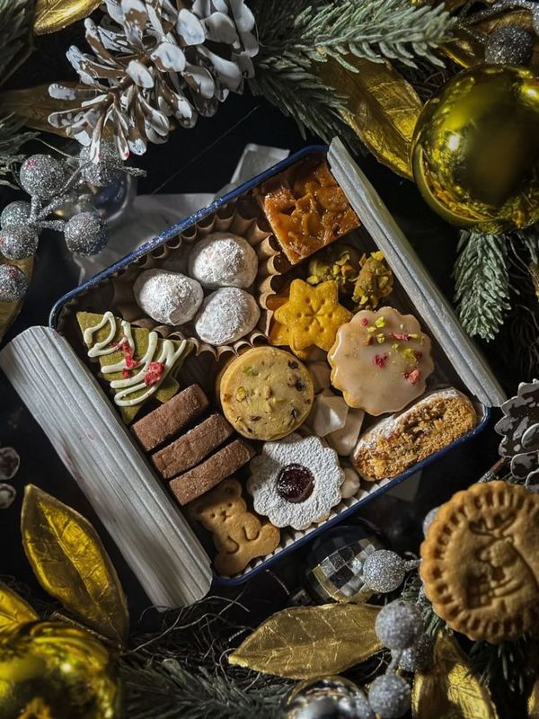 クリスマスクッキー缶