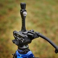双眼鏡アダプター Tripod to Binocular Adapter 1/4-20 ZEISS | 双眼鏡