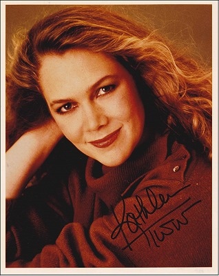 キャスリーン・ターナー 直筆オートグラフ | オートグラフ（直筆サイン