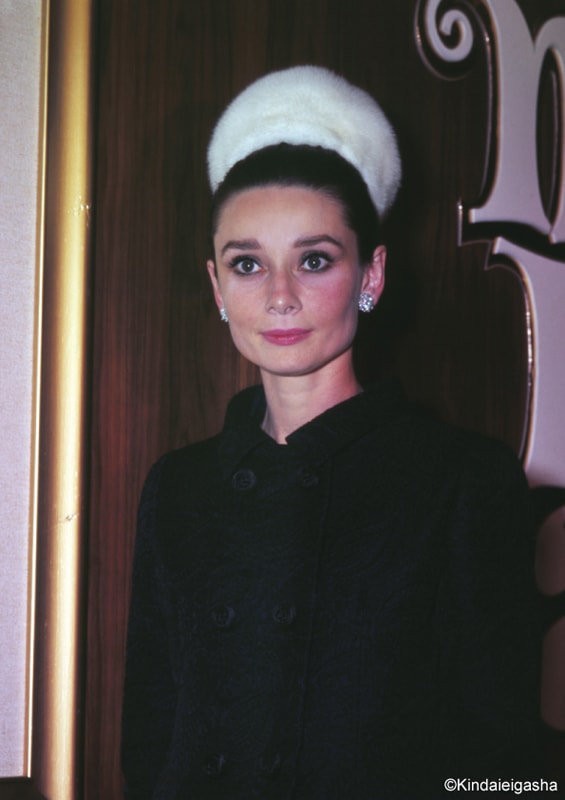 オードリー・ヘプバーン（3）/Audrey Hepburn | ポートレート／額装