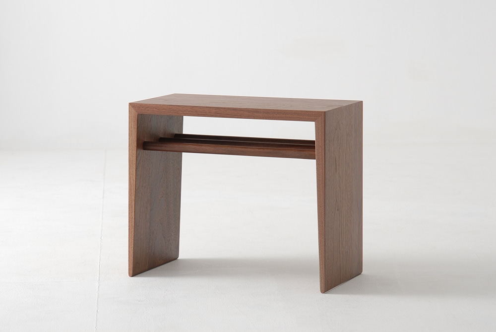 【美品】　日進木工　サイドテーブル サイドテーブル オーク無垢材 【日進木工 geppo(ゲッポ