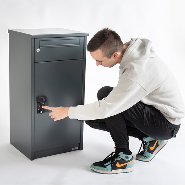 置き型 宅配BOX KNOBOX2 スマリ対応（自宅配送可能）7月発売