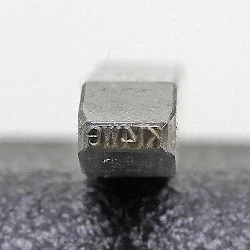 小次郎 高級刻印 K14WG 直 0.8mm | 彫刻・刻印・石留工具・接着剤,刻印