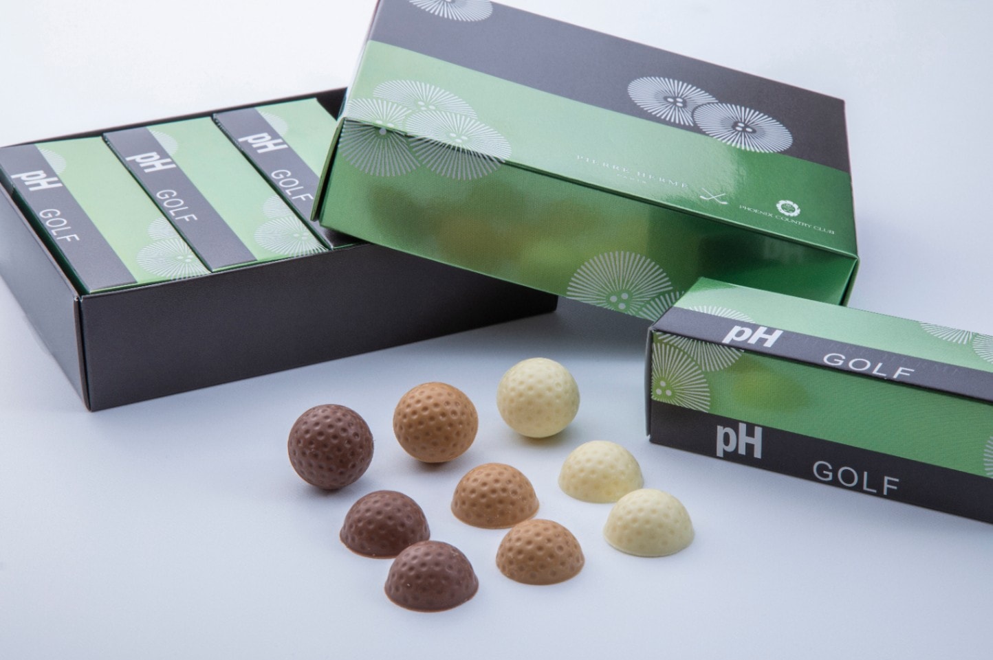 ピエール・エルメ・パリ× フェニックスカントリークラブ】 ペー