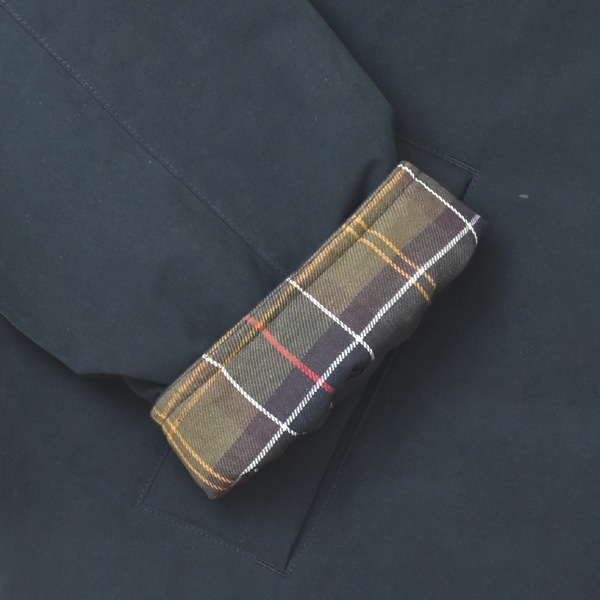 ��25AW��Barbour �Х֥��� �ȥ�󥹥ݡ��� �ѥǥåɥ��㥱�å� ���ʥ��㥱�å� PADDED TRANSPORT JACKET MCA1065 ��� ��ǥ�����������̵����