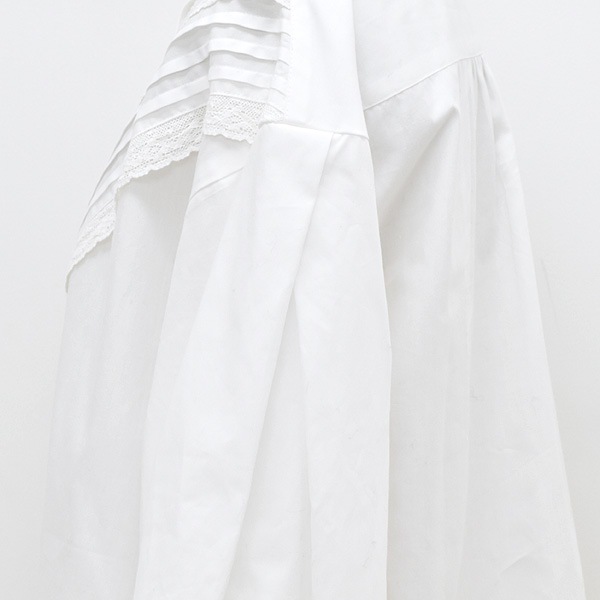 ��2025AW HOLIDAY COLLECTION ��THE SHINZONE ���󥾡��� PIN-TUCK LACE BLOUSE �ԥ󥿥å� �졼�� �֥饦�� 25AMSBL08 ��ǥ�����������̵����