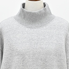 ��25AW��THE SHINZONE ���󥾡��� HIGH NECK COMMON SWEATSHIRT �ϥ��ͥå� ����� �������å� 25AMSCU11 ��ǥ�����������̵����