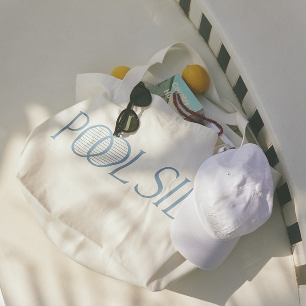 �ڥ�����/40%OFF�ۥ��󥾡��� THE SHINOZNE �ס��륵���� �ȡ��ȥХå� POOL SIDE BAG 25MMSIT08��2025 SUMMER CAPSULE COLLECTION�ۡڥ���å��ݥ��Ȳġۡ�25-26WINTER SALE�ۡ����ʡ����Բġ�