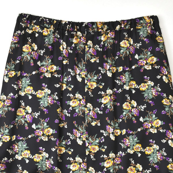 ��25AW��THE SHINZONE ���󥾡��� FLOWER BOUQUET PRINTTED SATIN SKIRT �ե� �ץ��� ���ƥ� �������� 25AMSSK01 ��ǥ�����������̵����