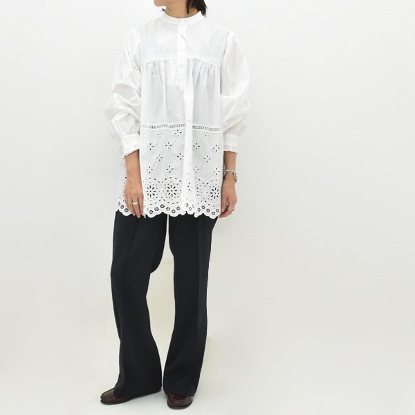 ��26AW��THE SHINZONE ���󥾡��� CHURCH BLOUSE ���㡼���֥饦�� �ɽ��졼�� �ե�� 26AMSBL06 ��ǥ�����������̵����