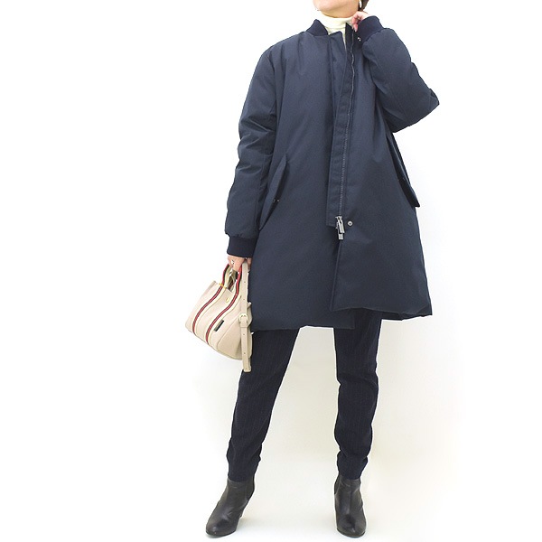 PYRENEX �ԥ�ͥå��� MONGIE ��󥸡� ��������󥰥��㥱�å� HWU035 ��ǥ�����������̵����