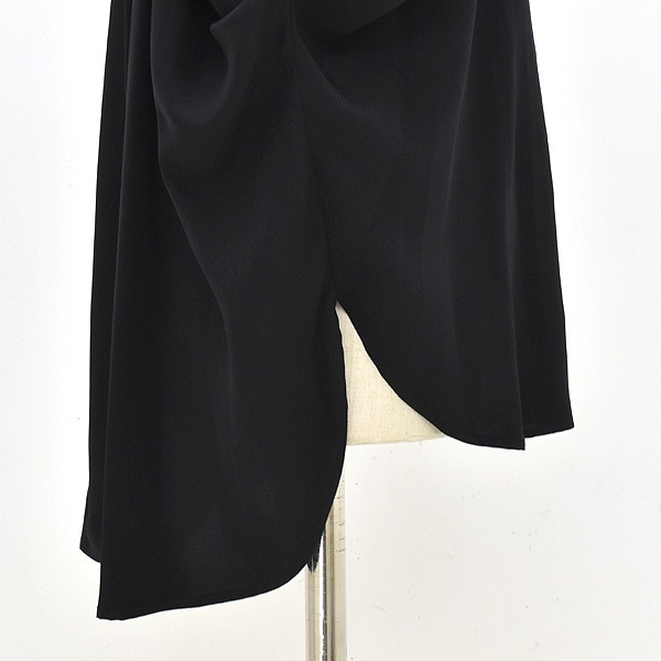 �ڥ�����/30%OFF��ACUTA �������� �ԡ����ե��֥�륿�å������ǥ�����֥饦�� V�ͥå� Ĺµ 10003556 ��ǥ�����������̵���ۡ�25-26WINTER SALE�ۡ����ʡ����Բġ�