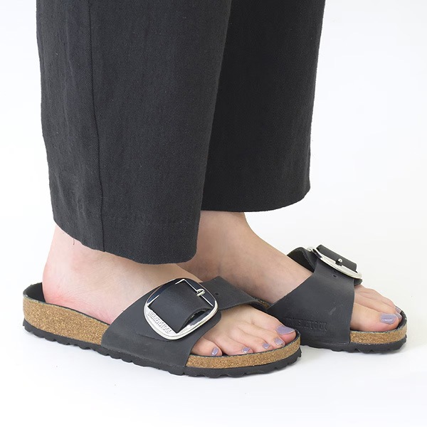 ��26SS��BIRKENSTOCK �ӥ륱�󥷥�ȥå� MADRID BIG BUCKLE �ޥɥ�å� �ӥå��Хå��� BLACK 1006523 ��ǥ�����������̵����