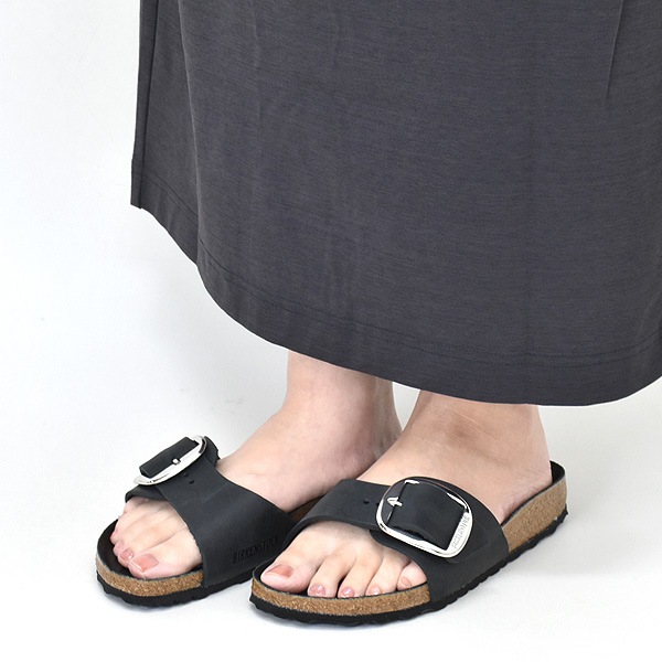 ��26SS��BIRKENSTOCK �ӥ륱�󥷥�ȥå� MADRID BIG BUCKLE �ޥɥ�å� �ӥå��Хå��� BLACK 1006523 ��ǥ�����������̵����
